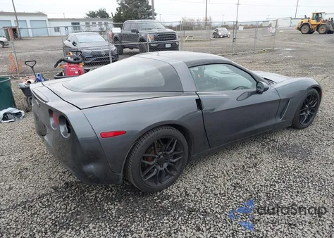 2009 Chevrolet Corvette z USA, uszkodzony, nr VIN 1G1YY25W995107769